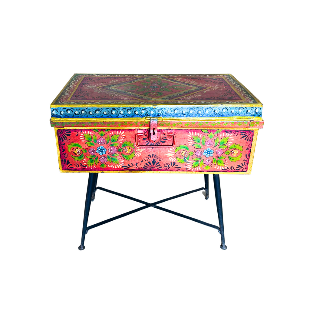 FUR604 Hand Painted Iron Trunk with Metal Legs