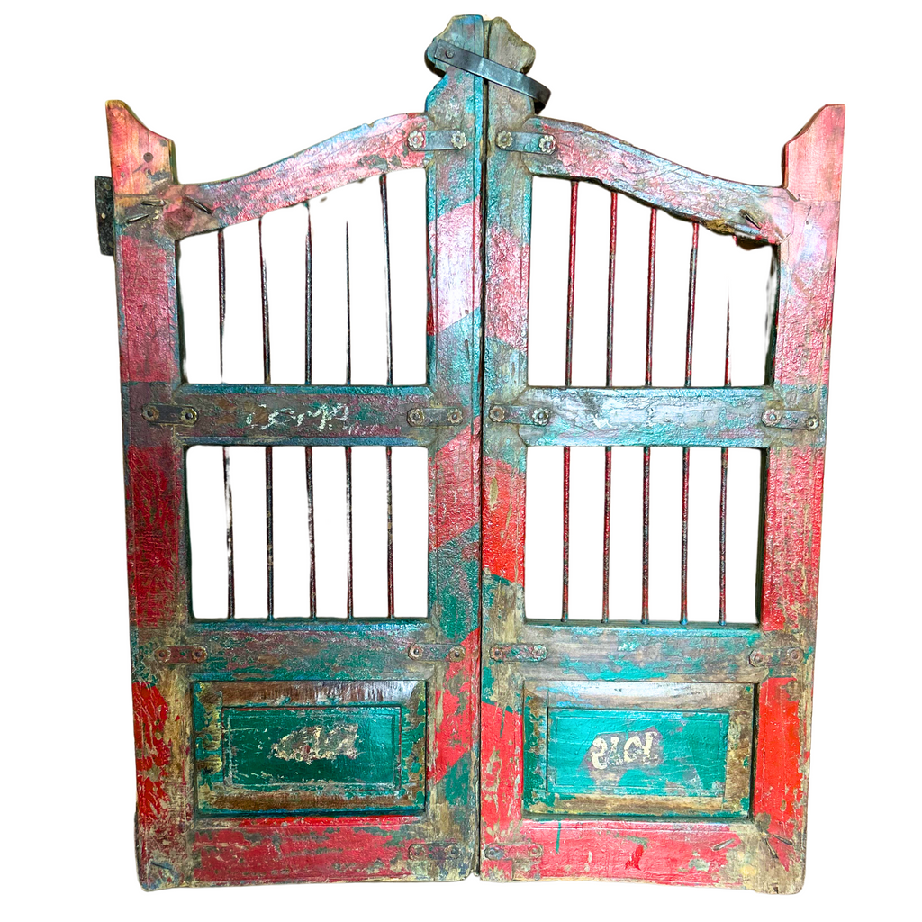 FUR635 Wooden & Wrought Iron Yard Gate (100w4d125h)