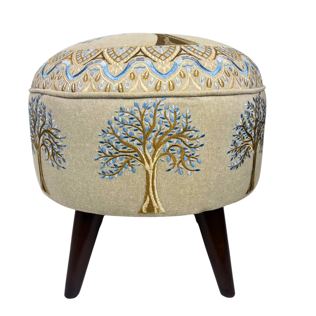 5HW Ottoman / Pouffe with Wooden Legs (40x45x45cms) HW589